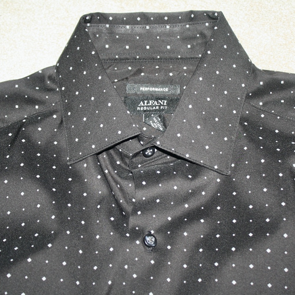 ALFANI PERFORMANCE REGULAR FIT DRESS SHIRT 15-15.5 X 32/33 MEDIUM